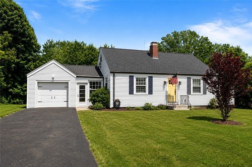 1472 Wampanoag Trl, Riverside, RI, 02915-1018 | Card Image