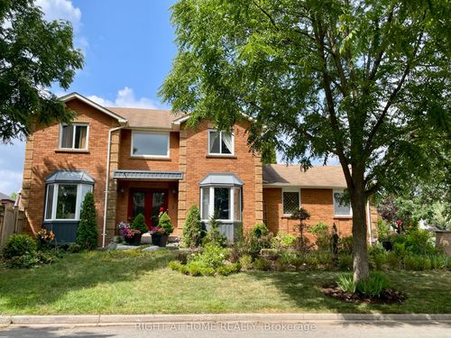 1689 Major Oaks Rd, Pickering, ON, L1X1X1 | Card Image