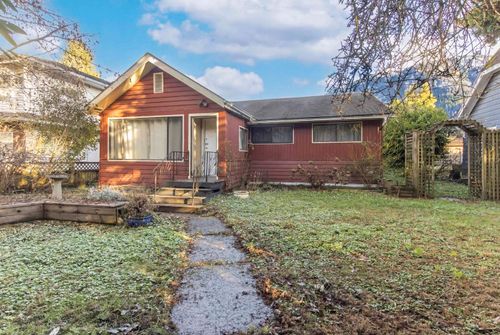 37970 Fifth Ave, Squamish, BC, V8B0A7 | Card Image