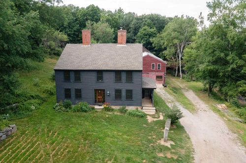 301 Tiffany Hill Rd, Weare, NH, 03281-4554 | Card Image