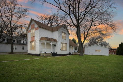 10450 W 93rd Ave, Saint John, IN, 46373-8830 | Card Image