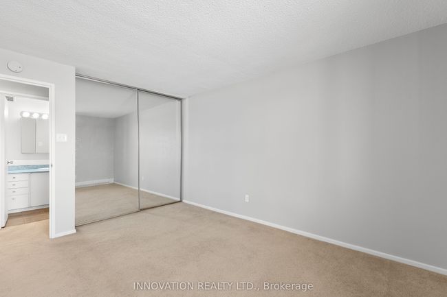 2008 - 1081 Ambleside Dr, Condo with 2 bedrooms, 1 bathrooms and 1 parking in Ottawa ON | Image 13