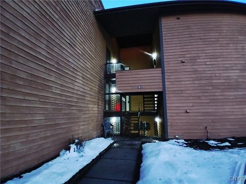 494 Idlewood Blvd, Baldwinsville, NY, 13027-3138 | Card Image