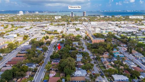98 Ne 70th St, Miami, FL, 33138-5432 | Card Image