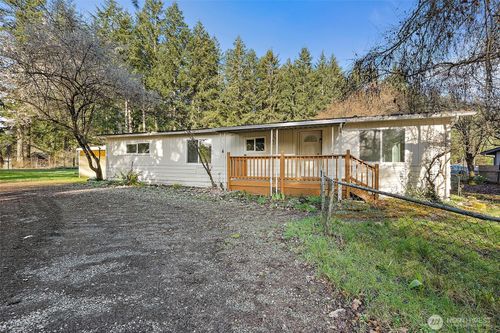21 E North Lake Dr, Shelton, WA, 98584-9132 | Card Image