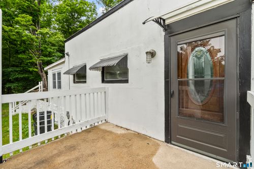 399 Hawthorne Ave, Derby, CT, 06418-1000 | Card Image