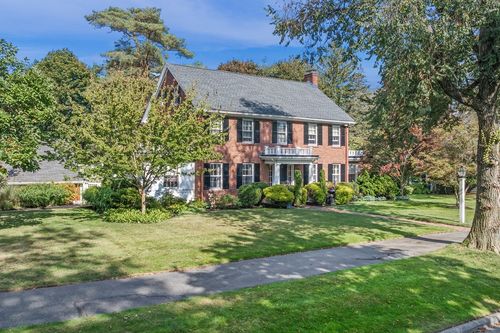 19 Elmwood Rd, Marblehead, MA, 01945-1612 | Card Image