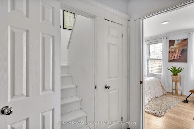 660 Romaine St, House other with 4 bedrooms, 2 bathrooms and 2 parking in Peterborough ON | Image 25