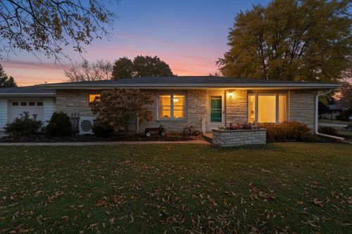 301 4th Street, Brodhead, WI, 53520 | Card Image