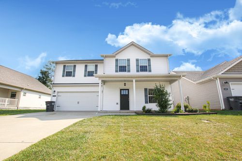 553 Medallion Cir, Clarksville, TN, 37042-1684 | Card Image