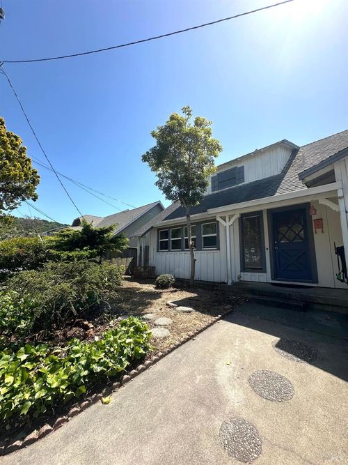 17 Sonora Way, Corte Madera, CA, 94925-2017 | Card Image