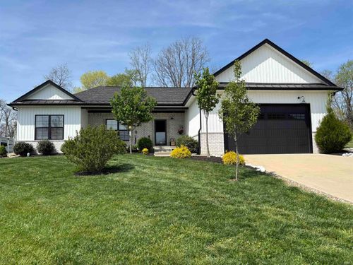 1017 Webb St, Salem, IN, 47167-9714 | Card Image