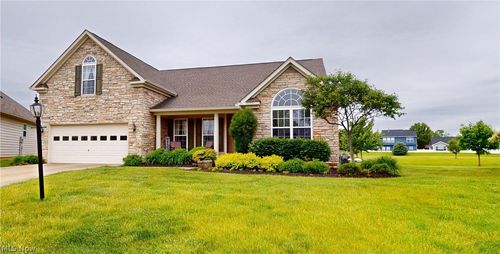 5786 Overlook Way, North Ridgeville, OH, 44039 | Card Image