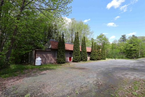 1845 Woodstock Rd, White River Junction, VT, 05001-9794 | Card Image