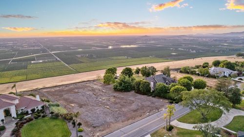 17 Valley View Dr, Exeter, CA, 93221 | Card Image