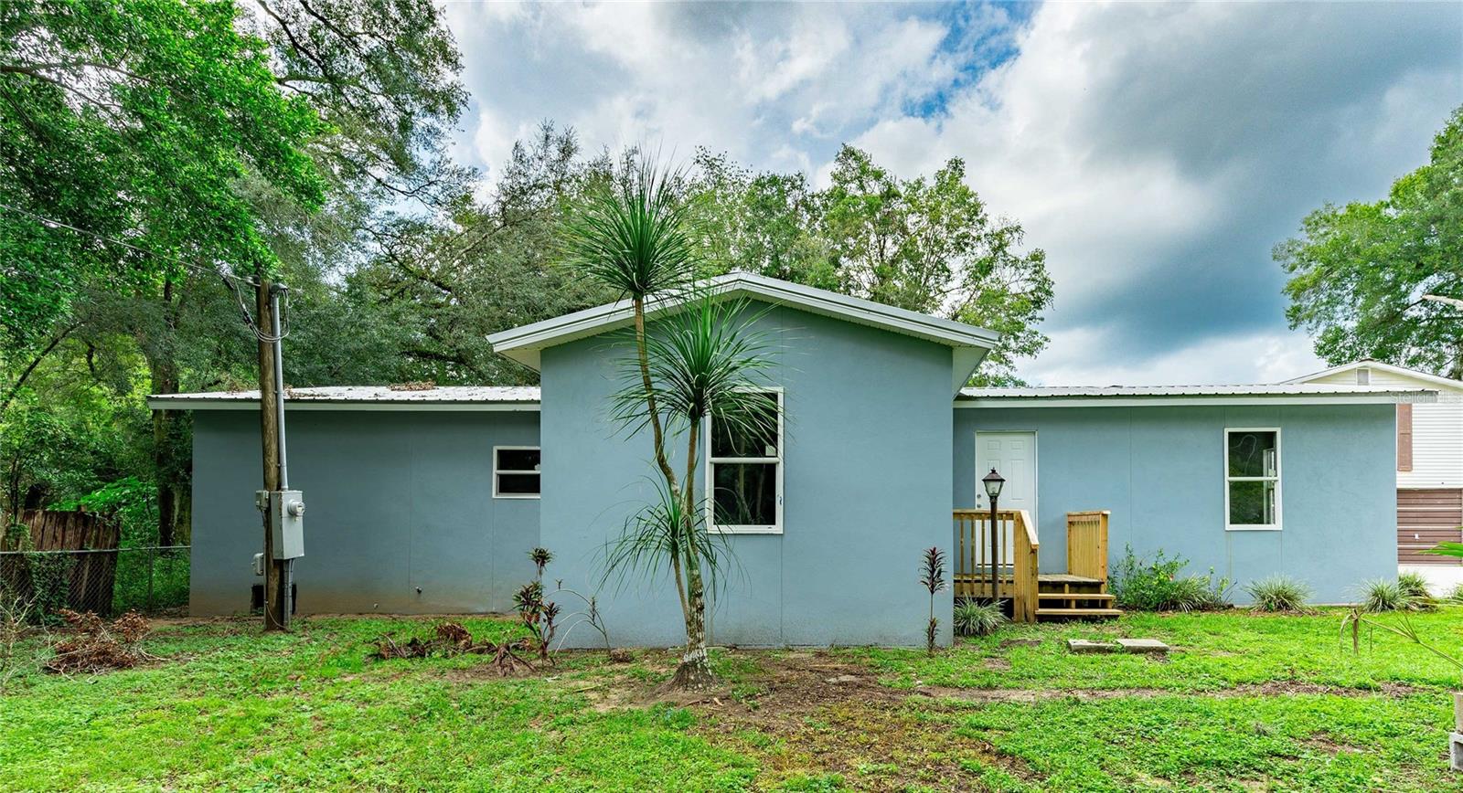 Brazil St, Zephyrhills, FL 33540