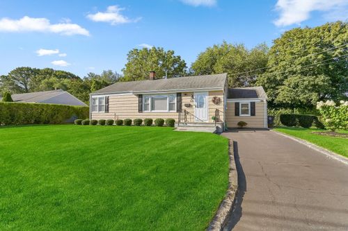 46 Lucille Dr, Milford, CT, 06460-4217 | Card Image