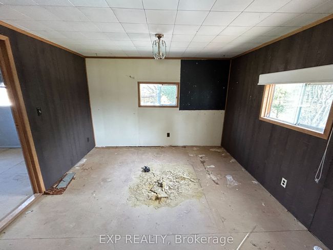 14 Barrett Lane, House other with 2 bedrooms, 1 bathrooms and 4 parking in Codrington ON | Image 37
