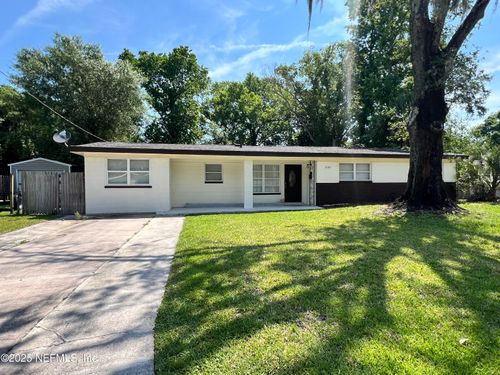 8105 Santillo Dr, Jacksonville, FL, 32217-4073 | Card Image