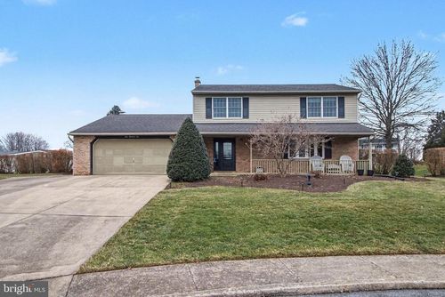 110 Carriage Ct, PALMYRA, PA, 17078-3803 | Card Image