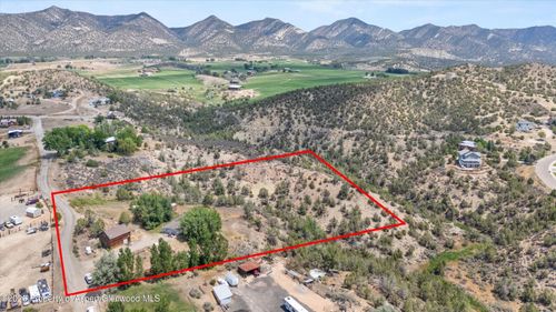 576 E Vista Dr, Silt, CO, 81652-9792 | Card Image