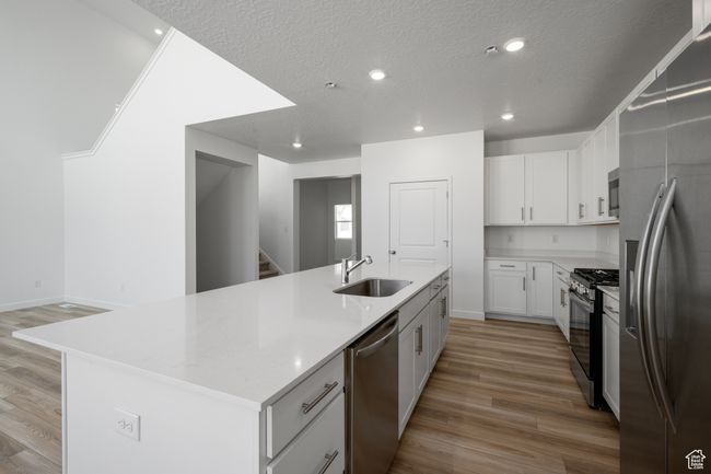 B234 - 1784 E Bison Dr, House other with 5 bedrooms, 3 bathrooms and 3 parking in Eagle Mountain UT | Image 5