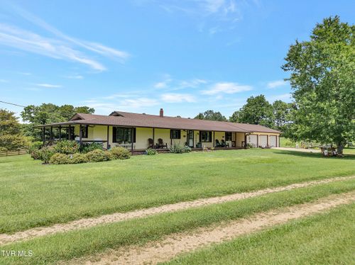 200 Crum Ln, Chuckey, TN, 37641-5529 | Card Image