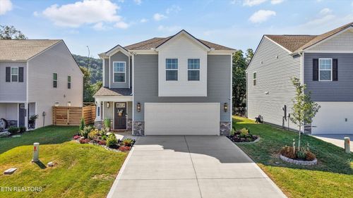 7720 Belhaven Ln, Knoxville, TN, 37918-2564 | Card Image