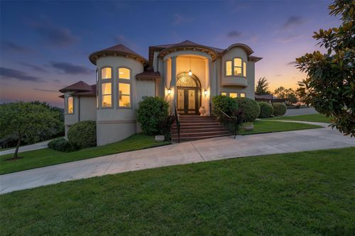 1373 Overlook Cir, Cedar Hill, TX, 75104-4550 | Card Image