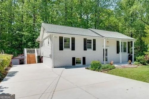 3990 Admiral Dr, Chamblee, GA, 30341-1822 | Card Image