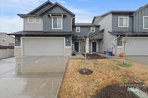 978 W Woodpine St, Meridian, ID, 83646-6060 | Card Image