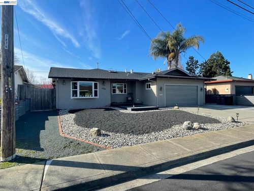 6548 Ebensburg Ln, Dublin, CA, 94568-2531 | Card Image