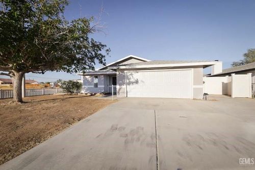 21231 Corwin, California City, CA, 93505 | Card Image