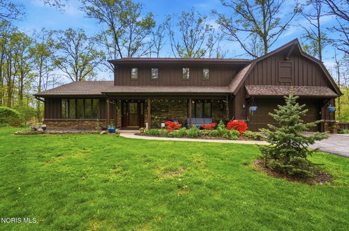 13 Indian Creek Dr, Rudolph, OH, 43462-9721 | Card Image