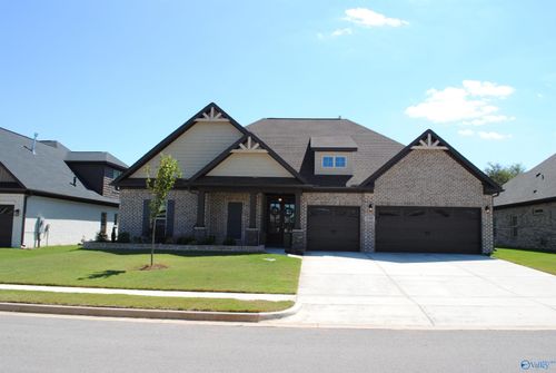 140 Blue Spruce Dr, Madison, AL, 35757-4400 | Card Image