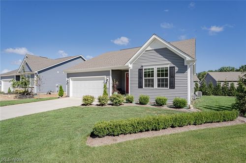 1737 Creekside Ct, Painesville, OH, 44077-4706 | Card Image