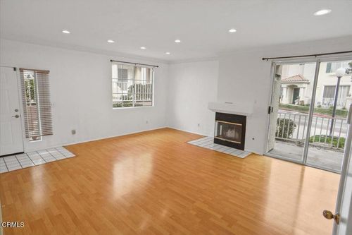 3602-18114 Flynn Dr, Canyon Country, CA, 91387 | Card Image