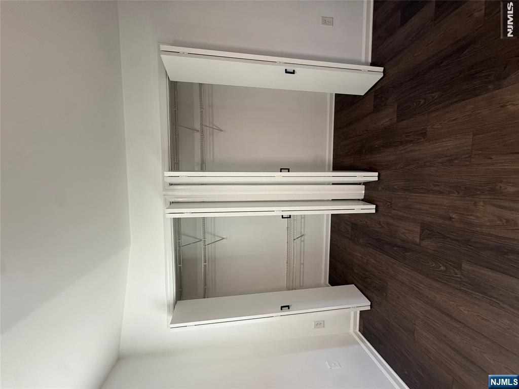 Residential Lease in East Newark 4