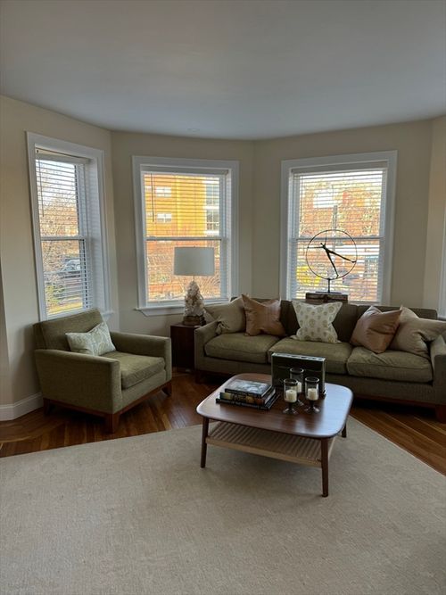 2-3 Alton, Brookline, MA, 02446 | Card Image