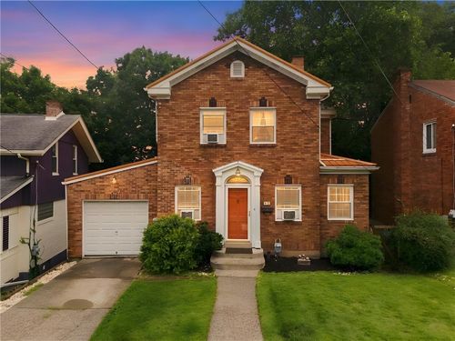 40 Sceneridge Ave, Brentwood, PA, 15227 | Card Image
