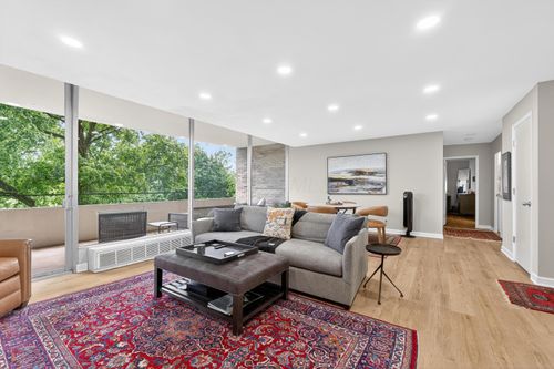 209-1000 Urlin Ave, Columbus, OH, 43212-3362 | Card Image