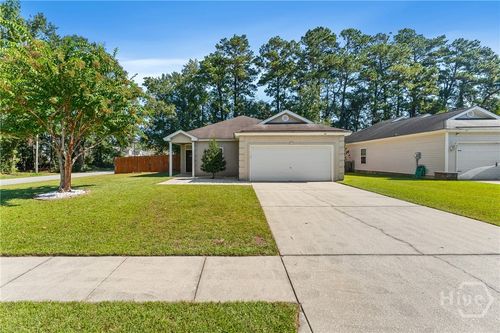 10 Ross Way, Richmond Hill, GA, 31324-5923 | Card Image