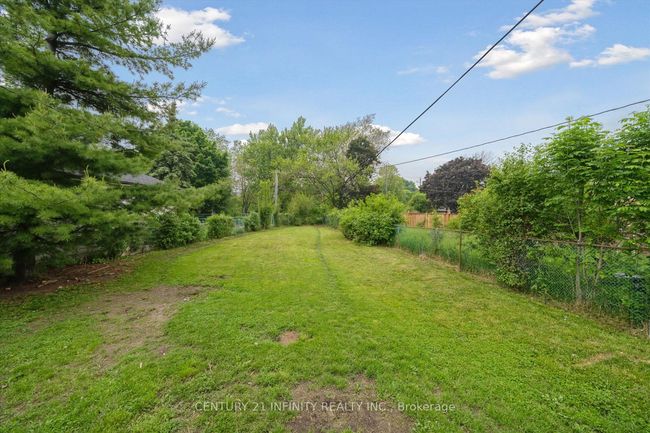 9 Forest Rd, House other with 4 bedrooms, 2 bathrooms and 2 parking in Ajax ON | Image 25