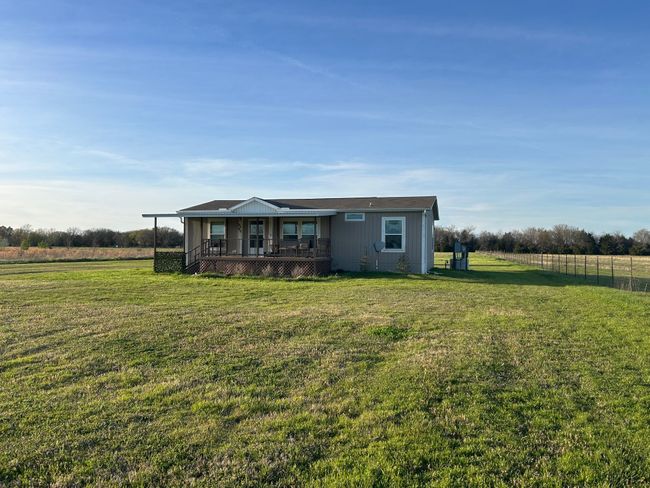 8080 W State Highway 56, House other with 3 bedrooms, 2 bathrooms and null parking in Savoy TX | Image 34