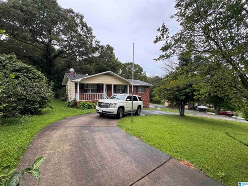 136 Southmoor Cir, OXFORD, AL, 36203-3732 | Card Image