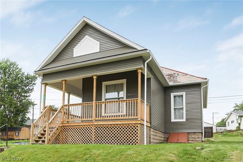 1601 Bluff St, Zanesville, OH, 43701-2509 | Card Image