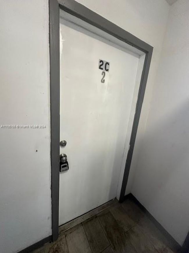 APT-2C - 424 Ne 82 Nd St, Condo with 2 bedrooms, 1 bathrooms and null parking in Miami FL | Image 10