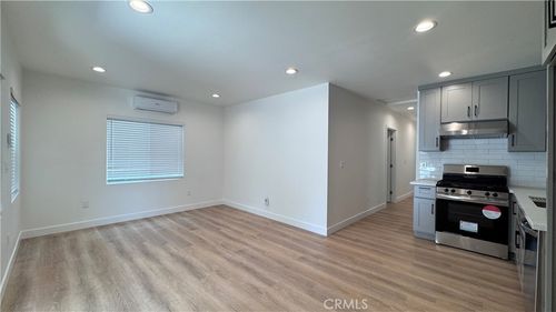114 E Alberta Avenue, Anaheim, CA, 92805 | Card Image