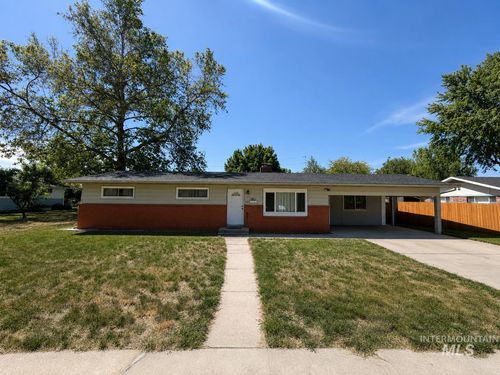 312 Crescent Dr, Caldwell, ID, 83605-5233 | Card Image