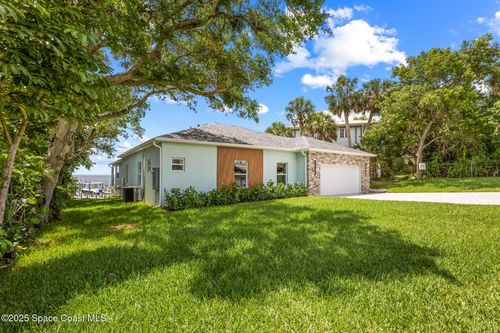 1313 Worth Ct Ne, Palm Bay, FL, 32905-4347 | Card Image